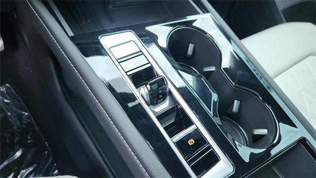 new 2025 Volkswagen Atlas Cross Sport car, priced at $50,435