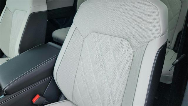 new 2025 Volkswagen Atlas Cross Sport car, priced at $50,435