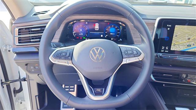 new 2025 Volkswagen Atlas car, priced at $52,446