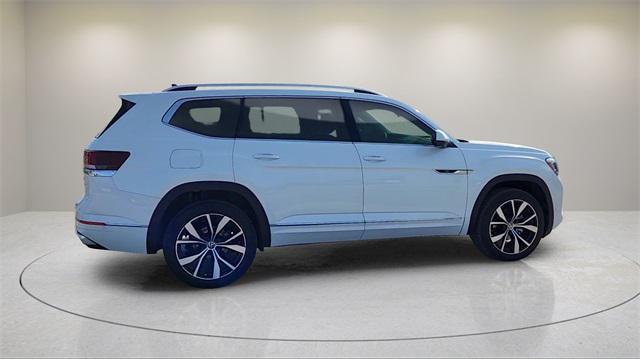new 2025 Volkswagen Atlas car, priced at $52,446