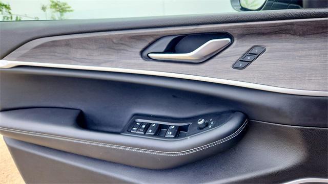 used 2022 Jeep Grand Cherokee car, priced at $34,779
