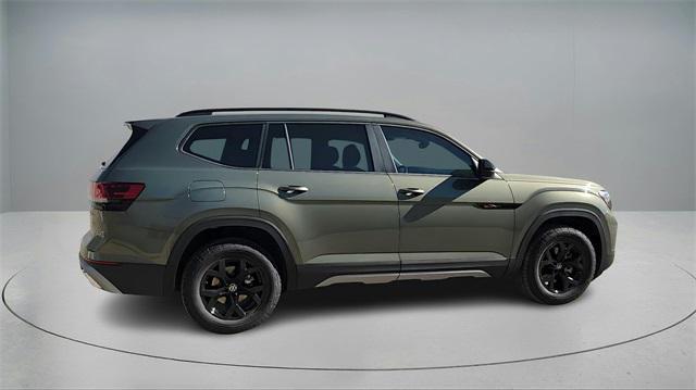 new 2025 Volkswagen Atlas car, priced at $44,502