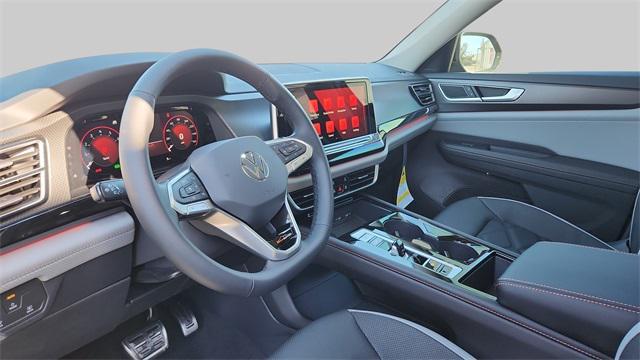 new 2025 Volkswagen Atlas car, priced at $44,502