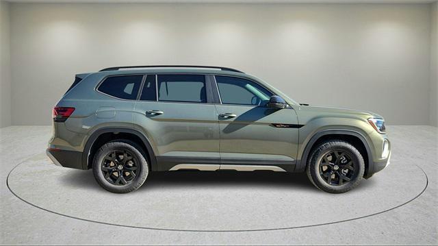 new 2025 Volkswagen Atlas car, priced at $45,502