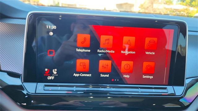new 2025 Volkswagen Atlas car, priced at $45,502