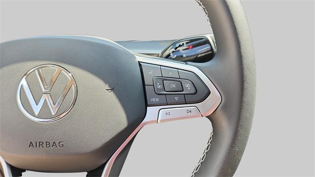 new 2025 Volkswagen Tiguan car, priced at $31,682