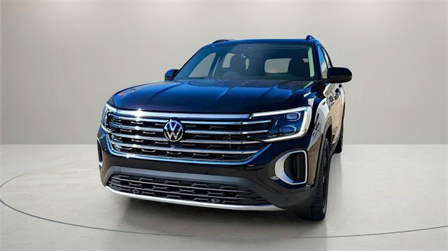 new 2025 Volkswagen Atlas car, priced at $43,755