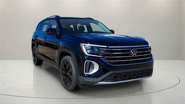 new 2025 Volkswagen Atlas car, priced at $43,755