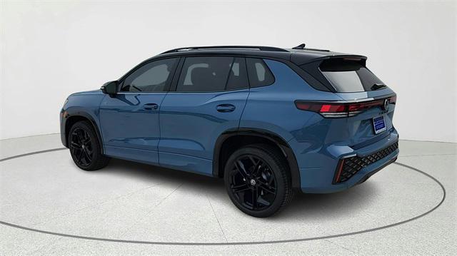 new 2025 Volkswagen Tiguan car, priced at $38,115