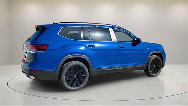 new 2025 Volkswagen Atlas car, priced at $44,156