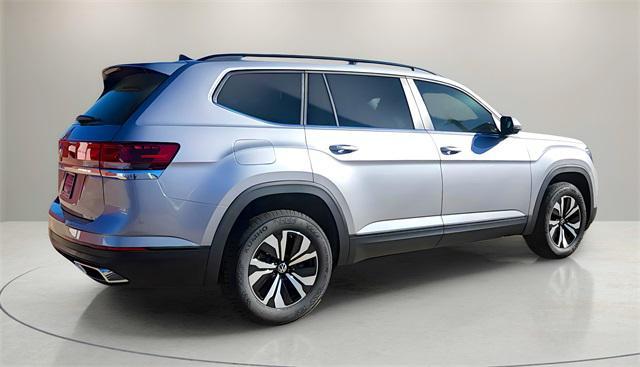 new 2025 Volkswagen Atlas car, priced at $37,555