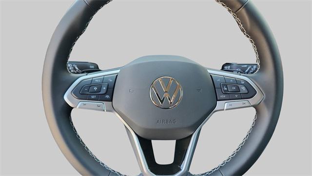 new 2025 Volkswagen Atlas car, priced at $38,992