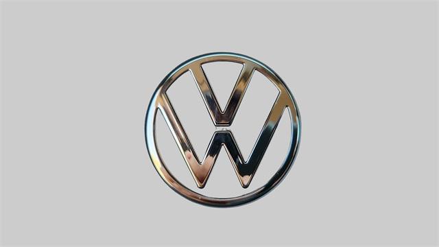 new 2025 Volkswagen Atlas car, priced at $38,992