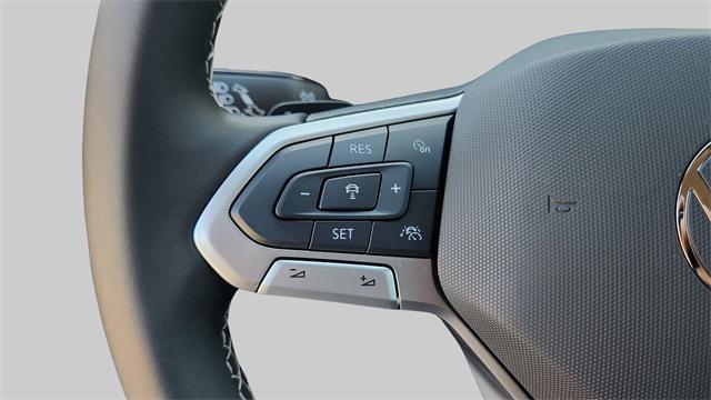 new 2025 Volkswagen Atlas car, priced at $38,992