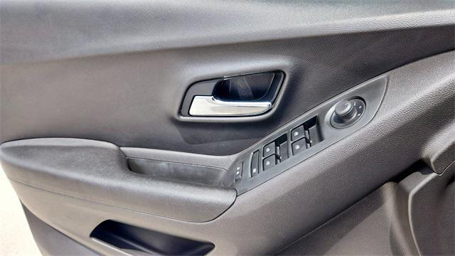 used 2020 Chevrolet Trax car, priced at $16,455