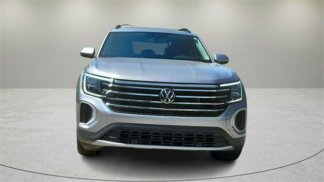 new 2024 Volkswagen Atlas car, priced at $41,173