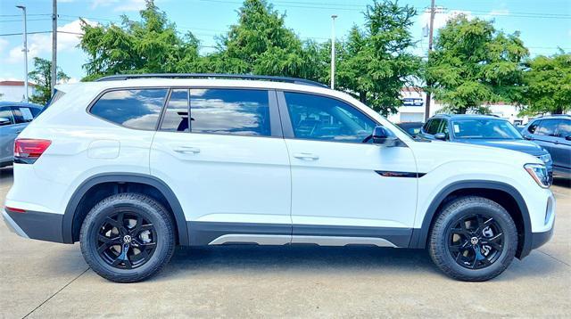 new 2025 Volkswagen Atlas car, priced at $44,502