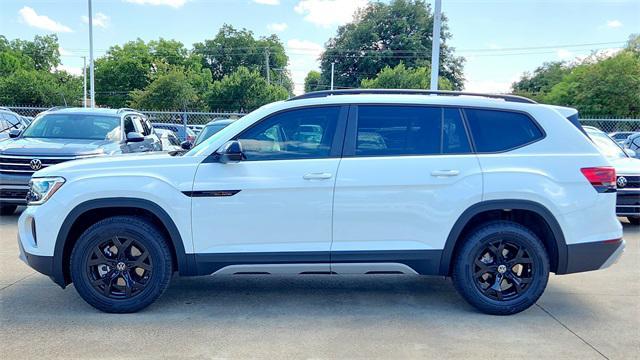 new 2025 Volkswagen Atlas car, priced at $46,555