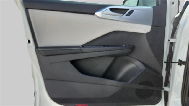 new 2025 Volkswagen Taos car, priced at $29,275