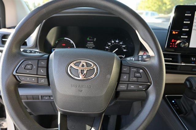 used 2023 Toyota Sienna car, priced at $48,910