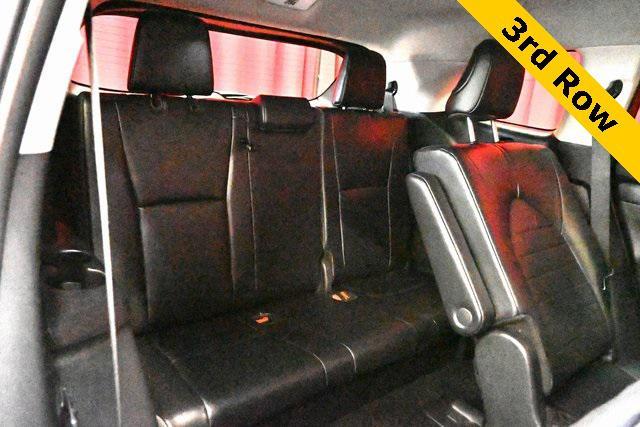 used 2024 Toyota Highlander car, priced at $38,177