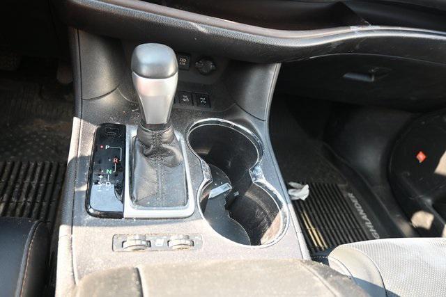 used 2018 Toyota Highlander car, priced at $31,976