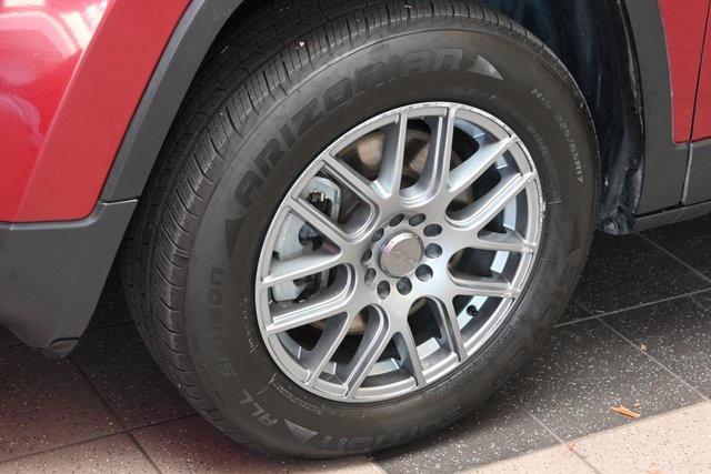 used 2017 Jeep Cherokee car, priced at $15,520