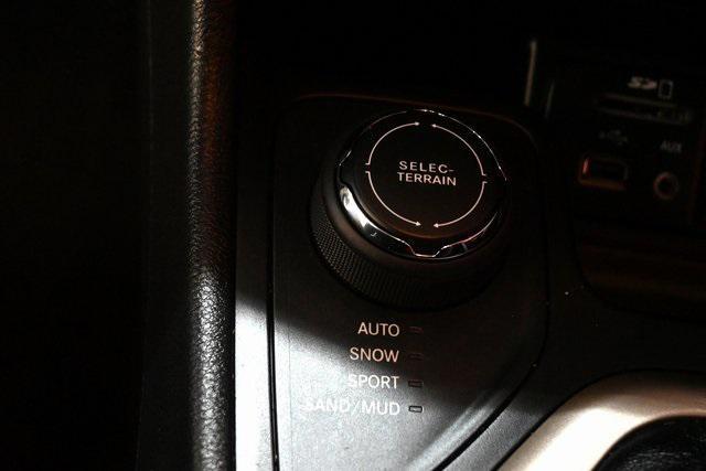 used 2017 Jeep Cherokee car, priced at $15,520