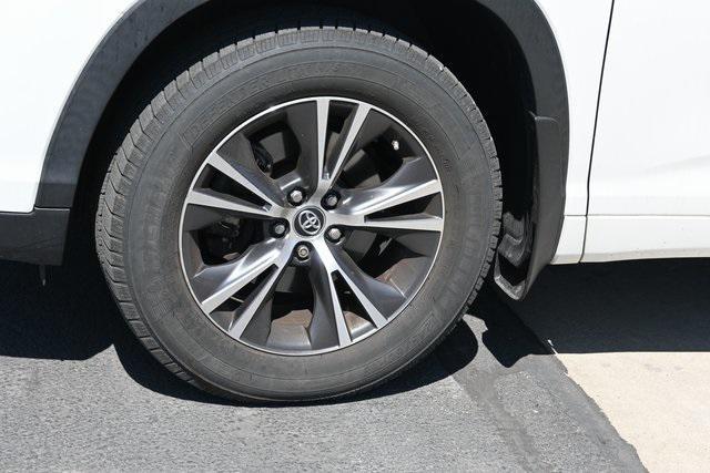 used 2017 Toyota Highlander car, priced at $21,675