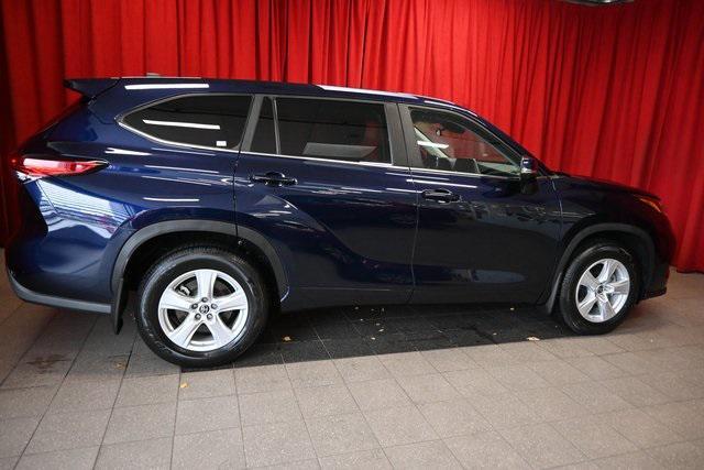 used 2023 Toyota Highlander car, priced at $33,332