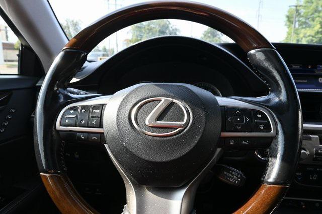 used 2016 Lexus ES 300h car, priced at $18,942