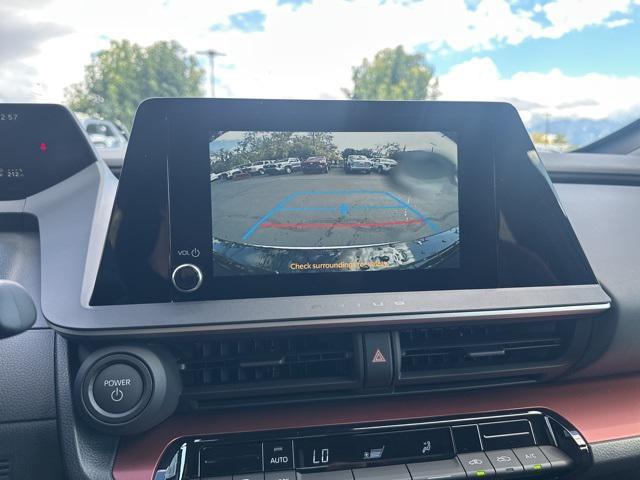 new 2026 Toyota Prius Plug-In Hybrid car, priced at $35,098