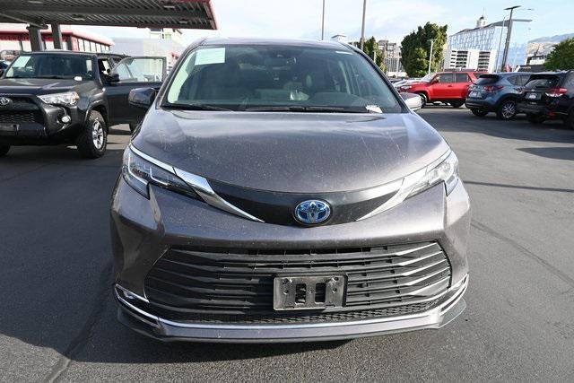 used 2021 Toyota Sienna car, priced at $40,962