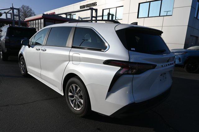 used 2023 Toyota Sienna car, priced at $41,928