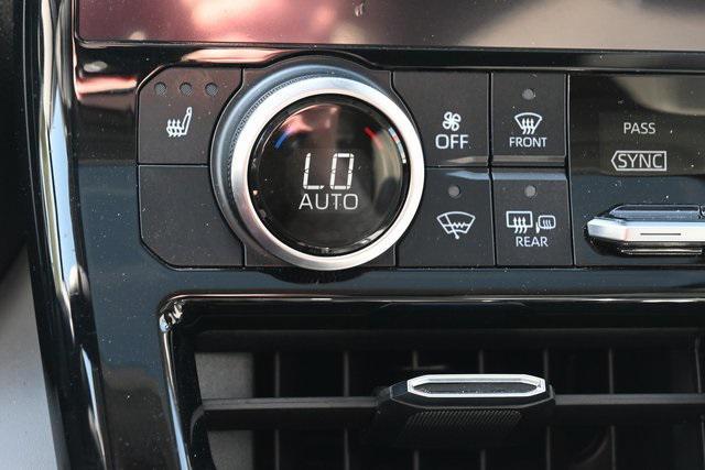 used 2024 Toyota Highlander car, priced at $46,922
