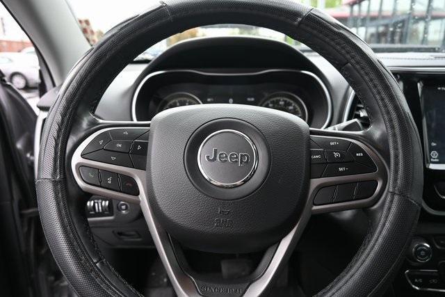 used 2020 Jeep Cherokee car, priced at $23,334