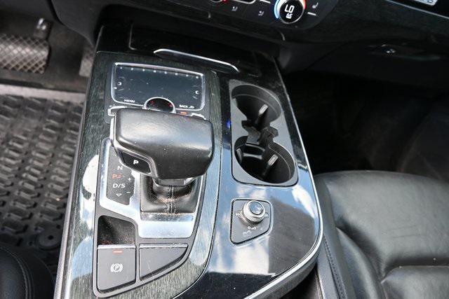used 2017 Audi Q7 car