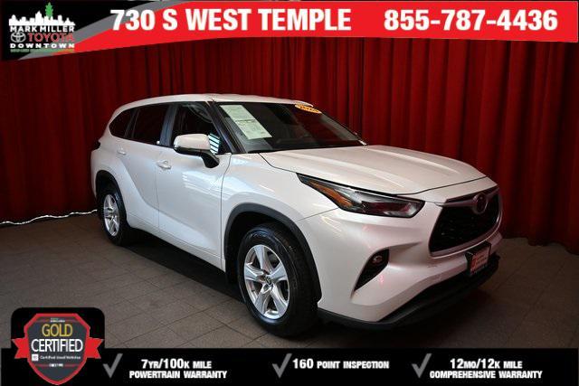 used 2024 Toyota Highlander car, priced at $31,015