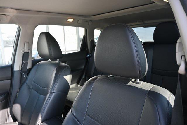 used 2016 Nissan Rogue car, priced at $16,297