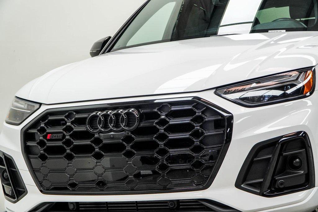 used 2023 Audi SQ5 car, priced at $46,392