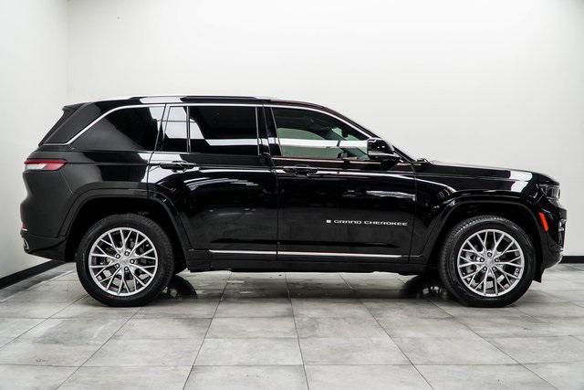 used 2022 Jeep Grand Cherokee car, priced at $35,390