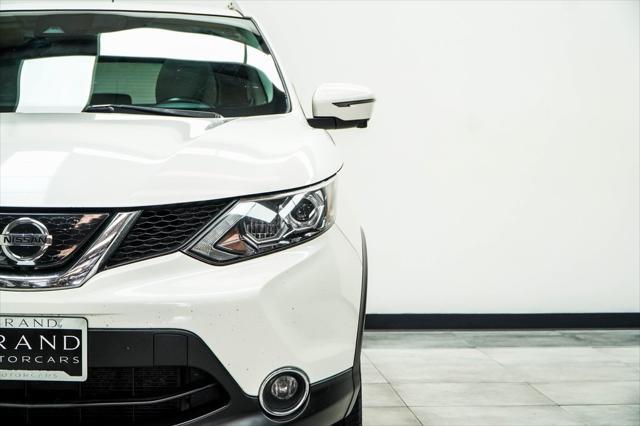 used 2019 Nissan Rogue Sport car, priced at $18,315