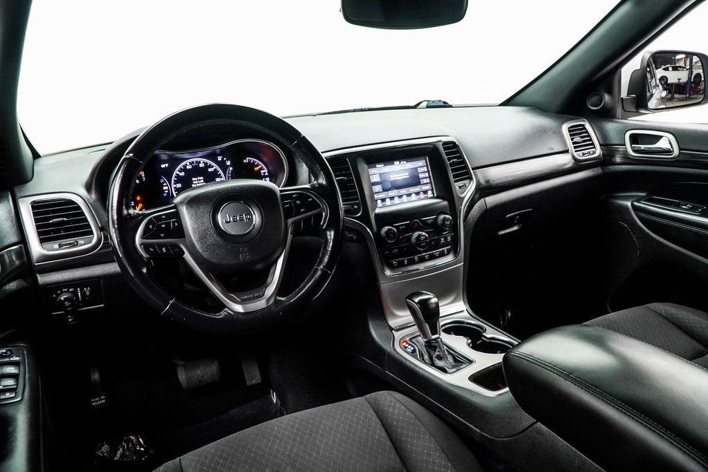 used 2021 Jeep Grand Cherokee car, priced at $19,499