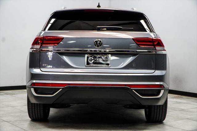 used 2020 Volkswagen Atlas Cross Sport car, priced at $21,998