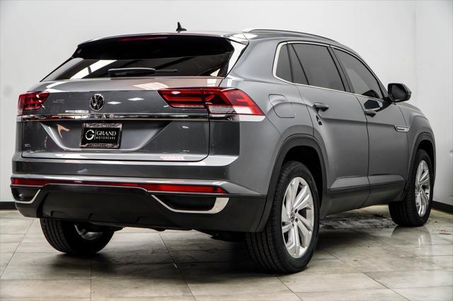 used 2020 Volkswagen Atlas Cross Sport car, priced at $21,998