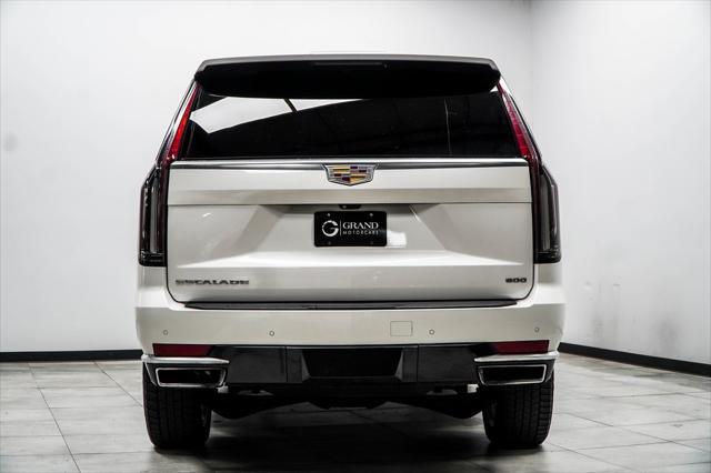 used 2022 Cadillac Escalade ESV car, priced at $63,900