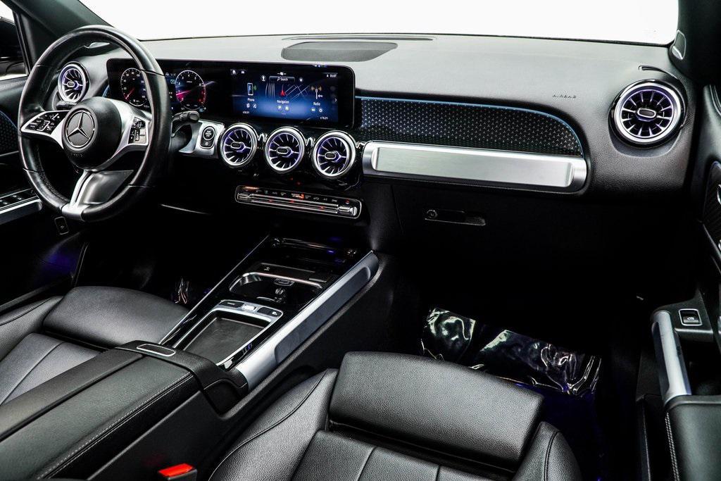 used 2024 Mercedes-Benz GLB 250 car, priced at $34,790