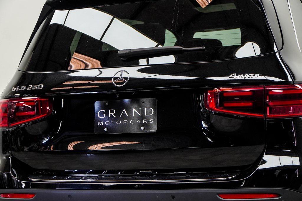 used 2024 Mercedes-Benz GLB 250 car, priced at $34,790