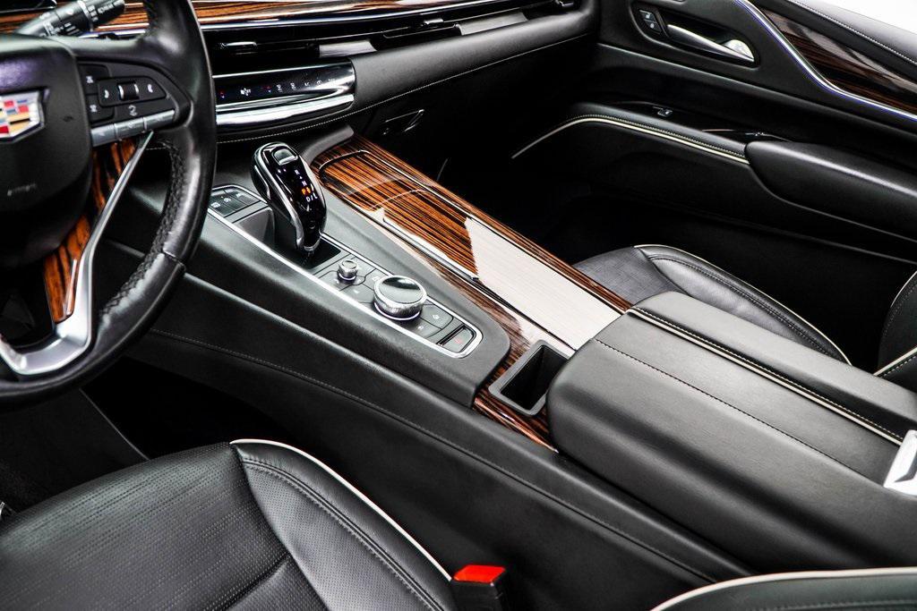 used 2024 Cadillac Escalade car, priced at $71,790