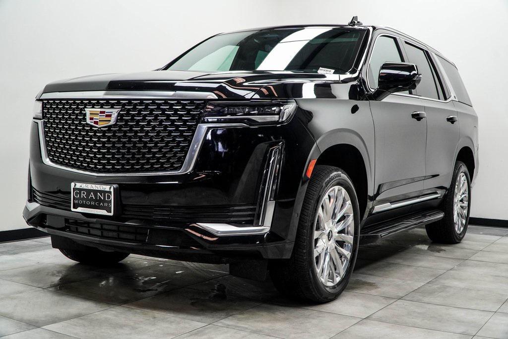 used 2024 Cadillac Escalade car, priced at $71,790